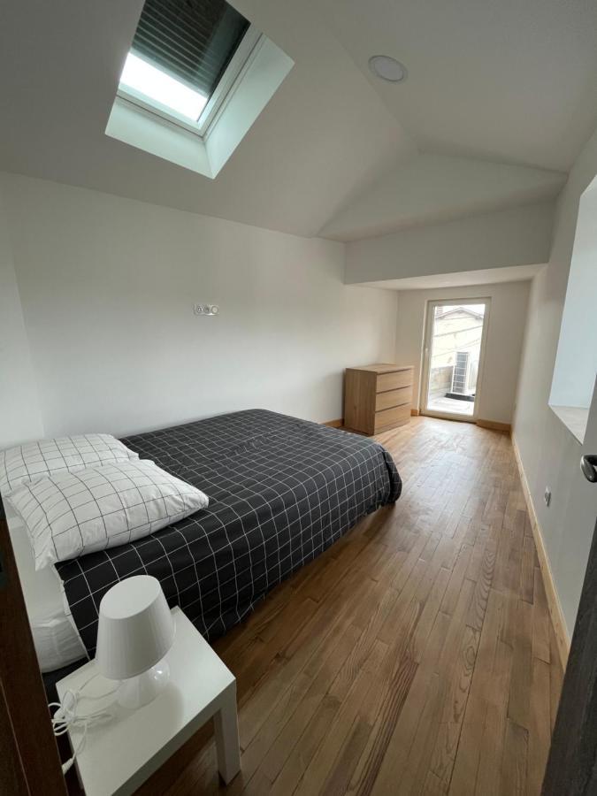 Superbe Maison De Ville, Renovee A 15 Min De Lyon Saint-Symphorien-dʼOzon エクステリア 写真